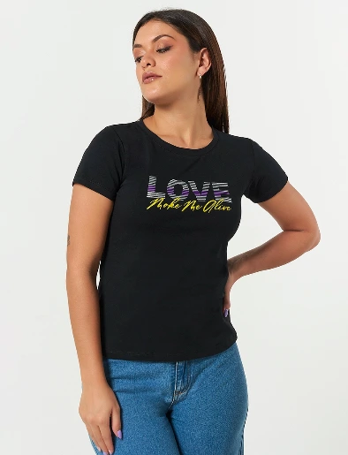 Camiseta Love Negro