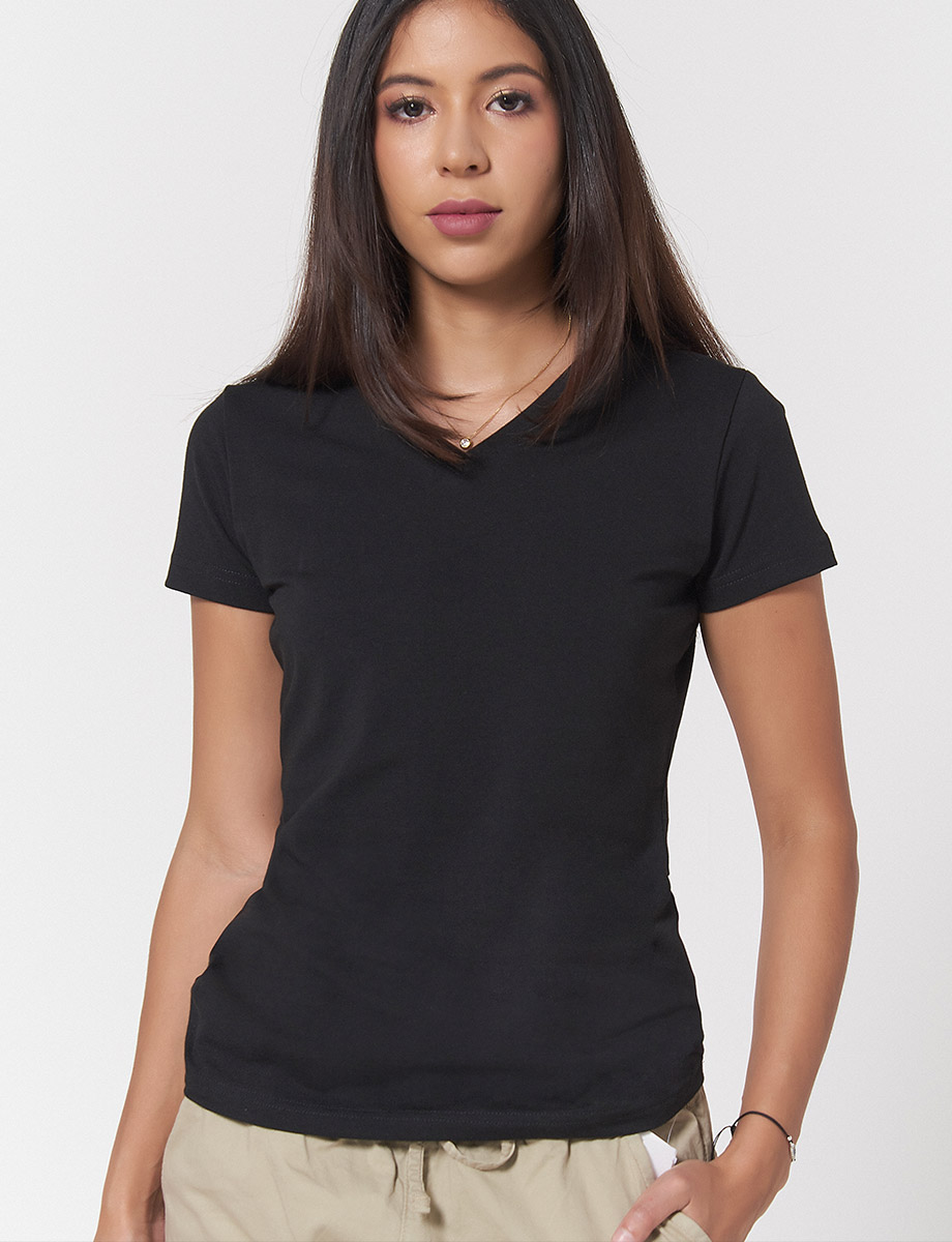 Camiseta Negra Básica