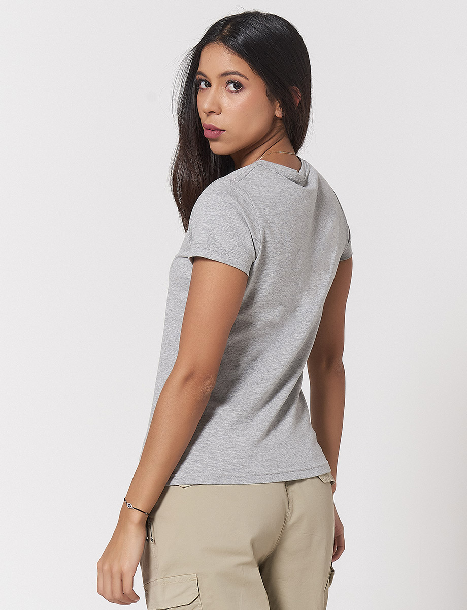 Camiseta Cuello en V Gris