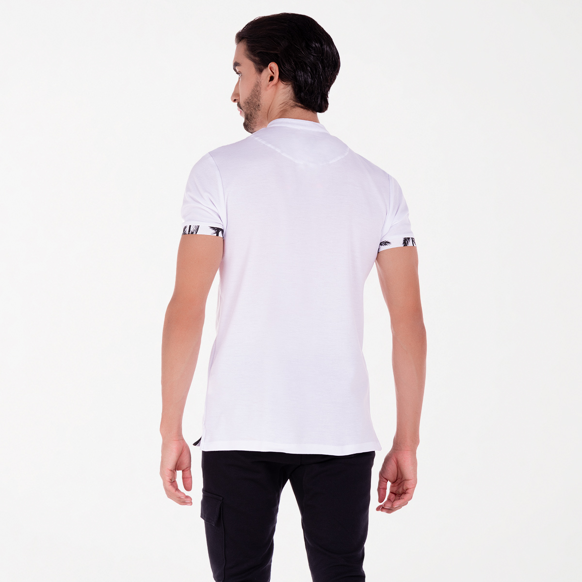 Camiseta polo sin cuello