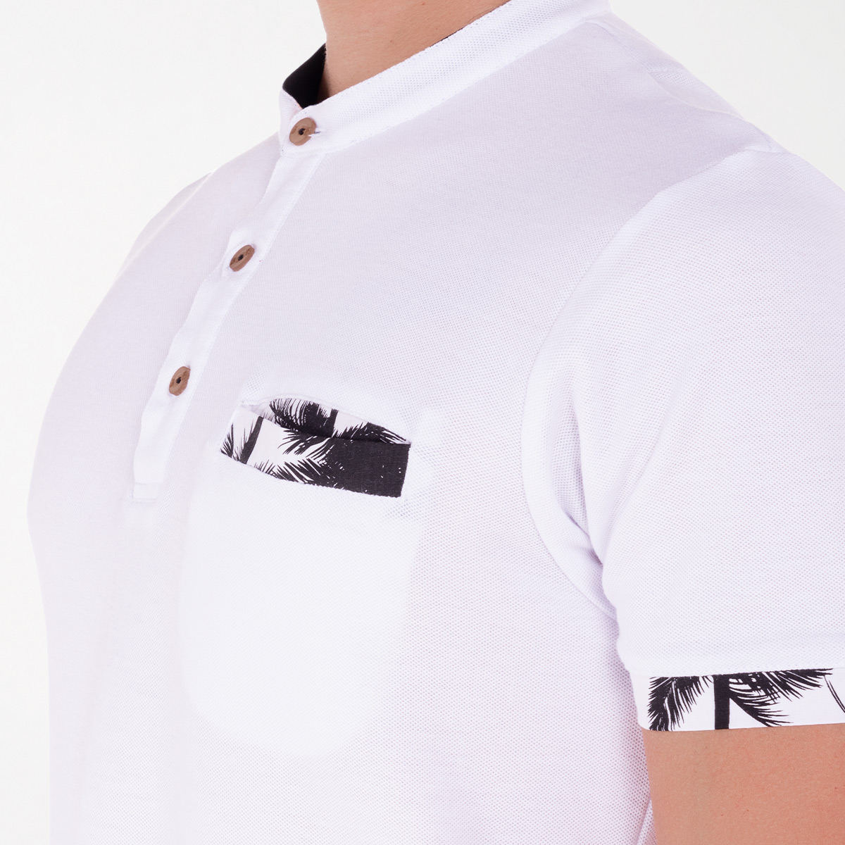 Camiseta polo sin cuello
