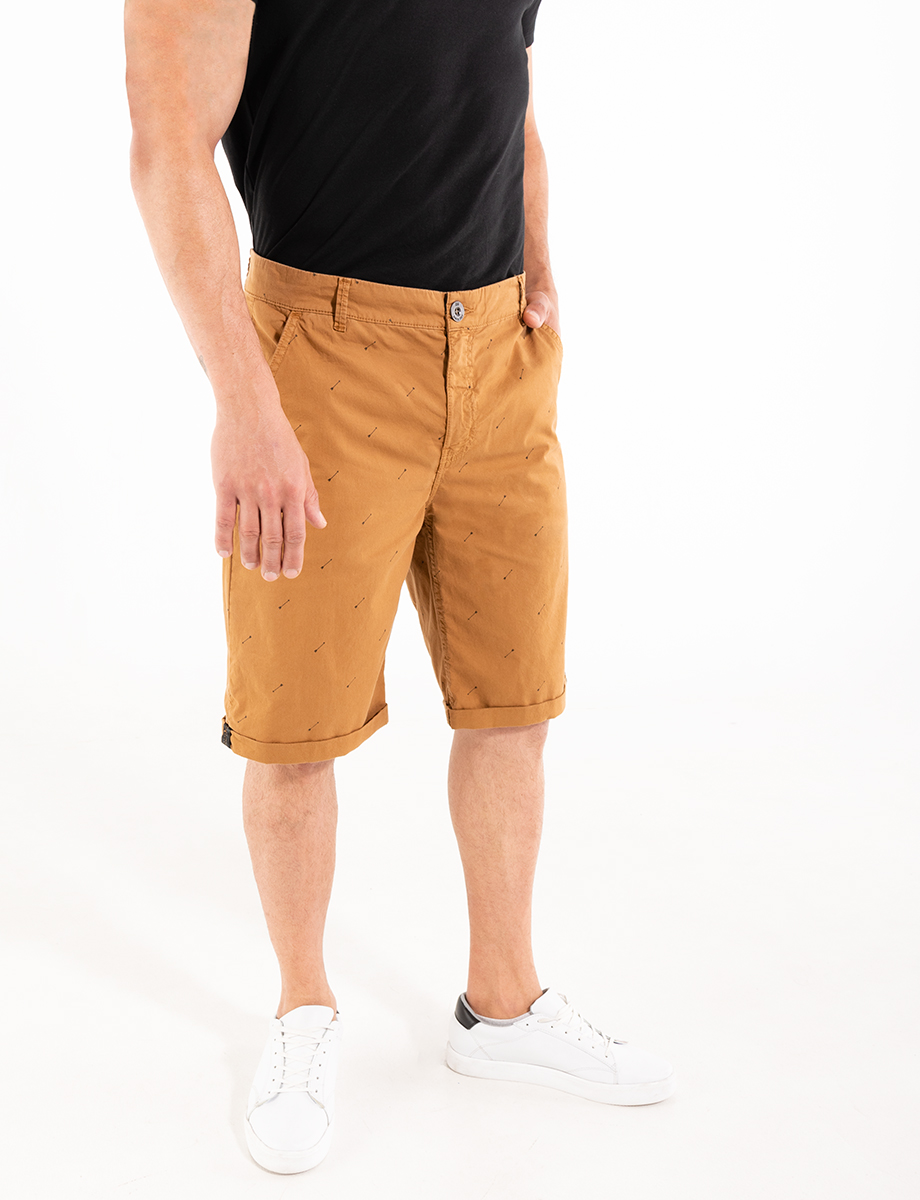 Bermuda print flechas mostaza