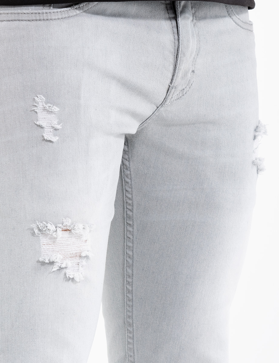 Jean skinny llano gris claro