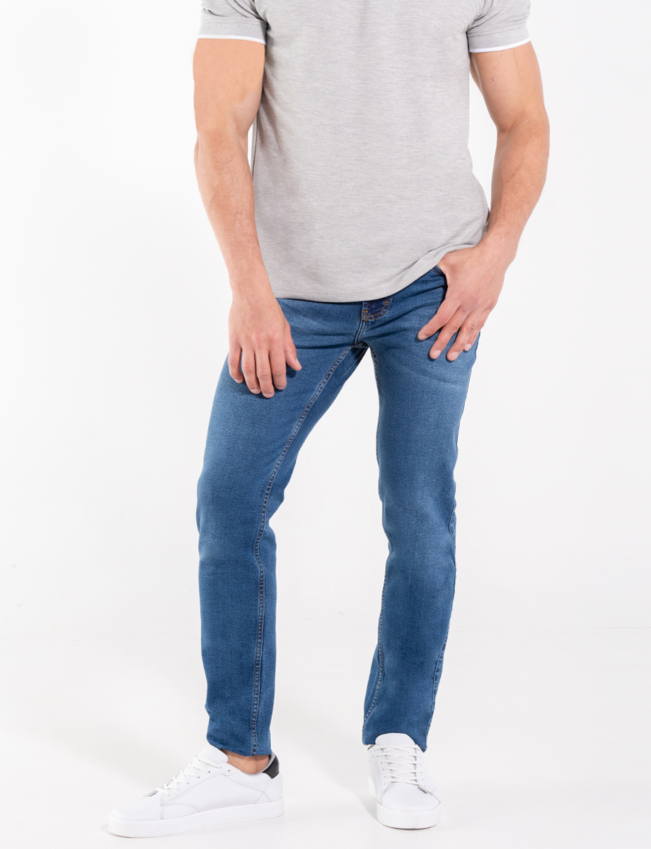 Jean clásico azul medio