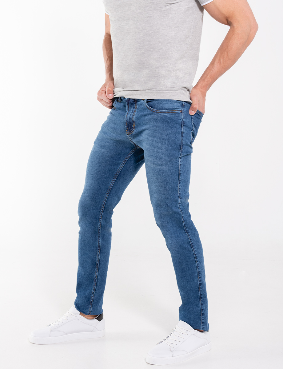 Jean clásico azul medio