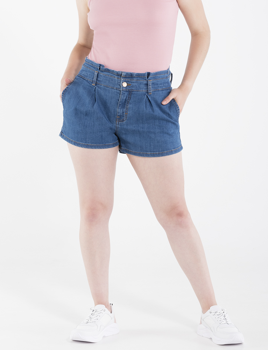 Short jean tiro alto