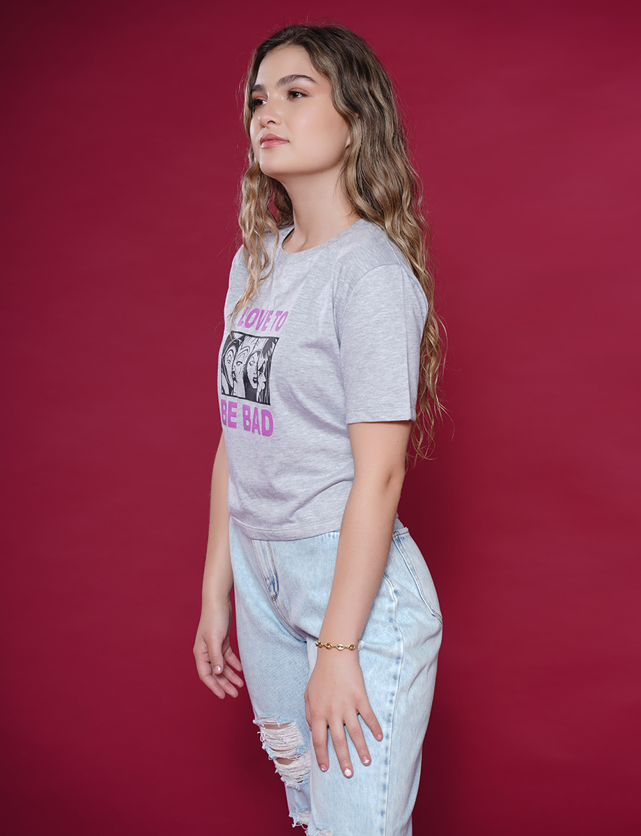 Camiseta gris Maléfica