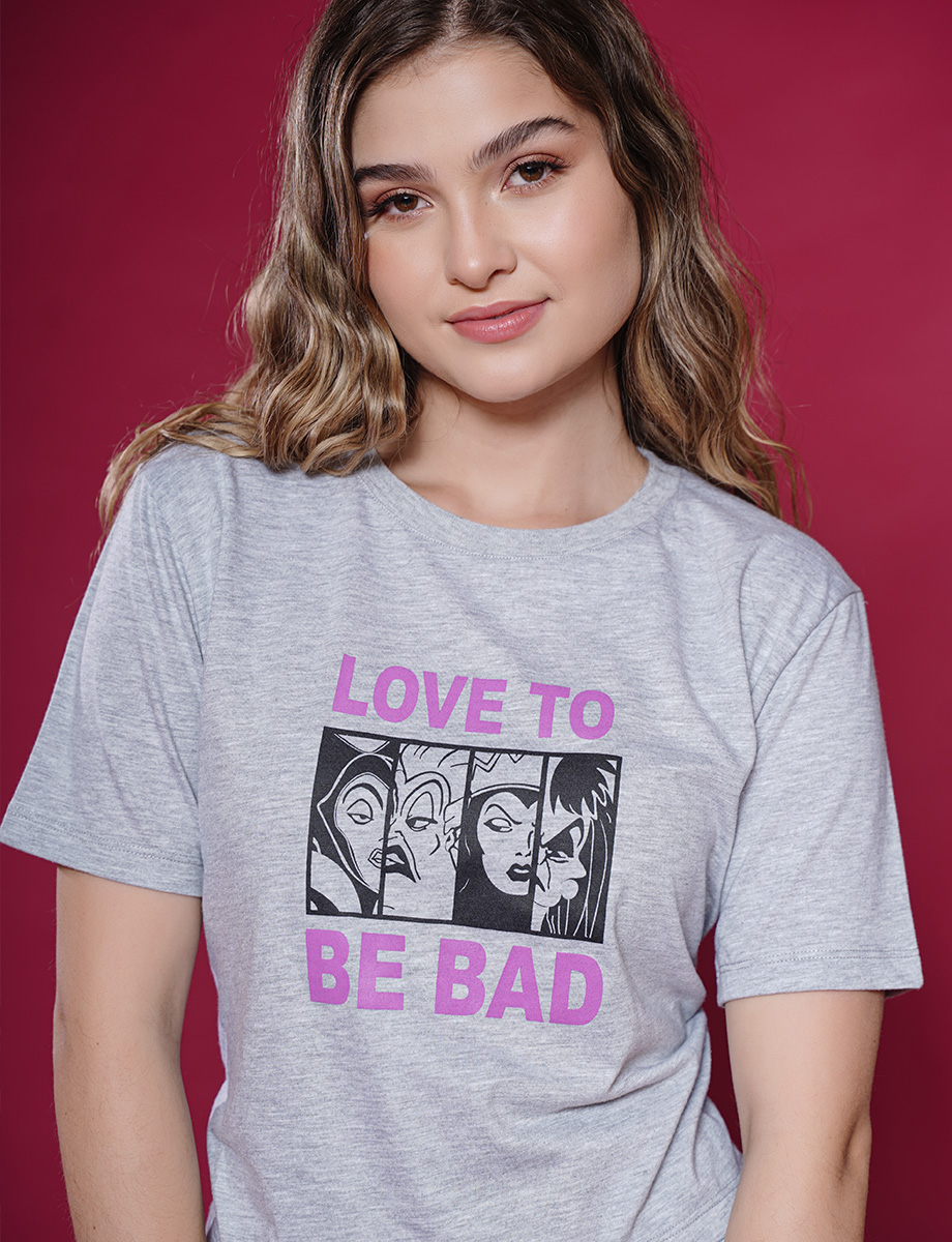 Camiseta gris Maléfica