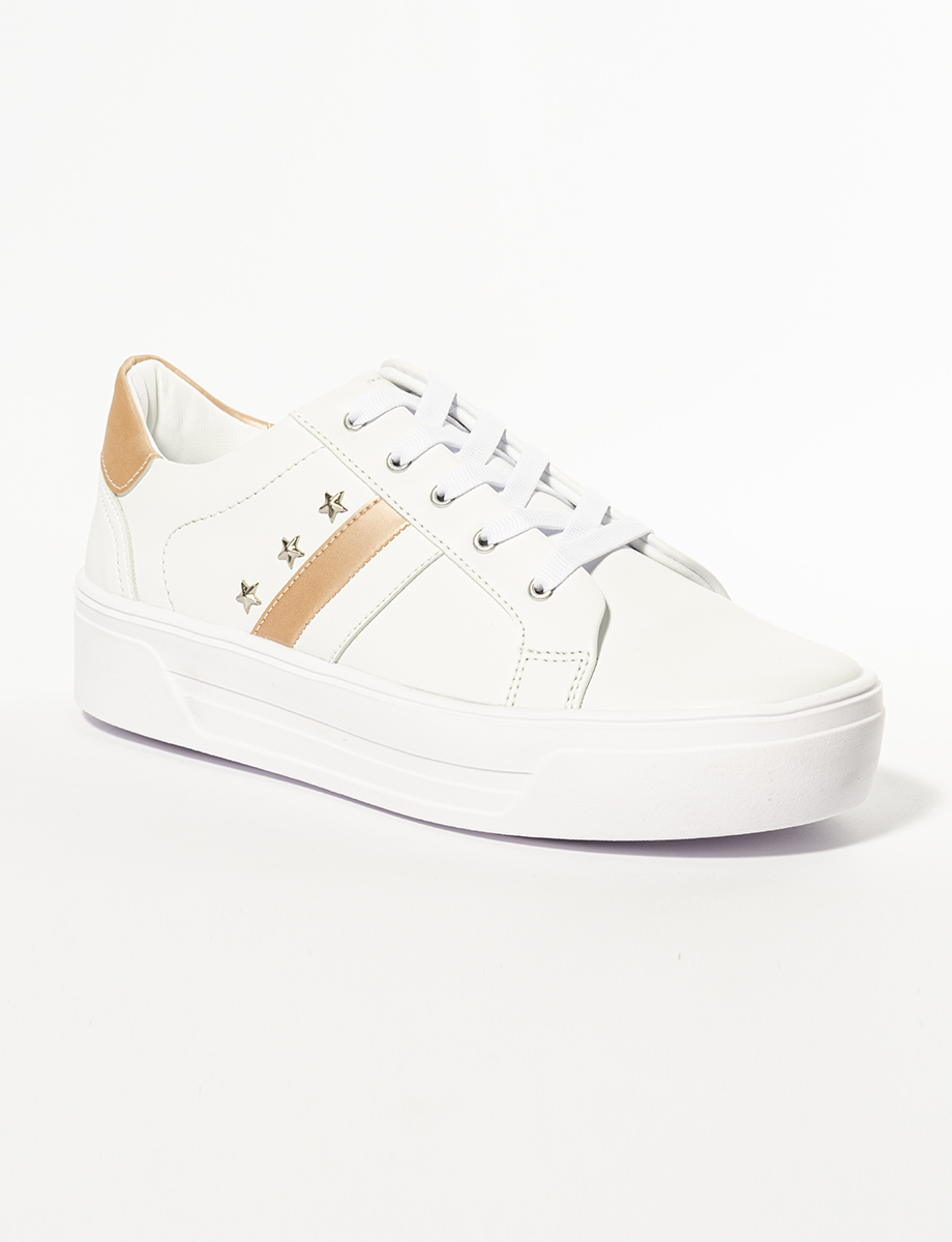 Zapato casual blanco con apliques
