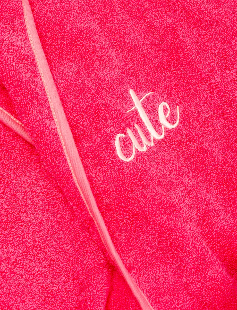 Salida de baño fuxia cute