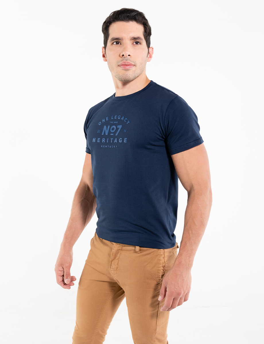Camiseta letras azul marino