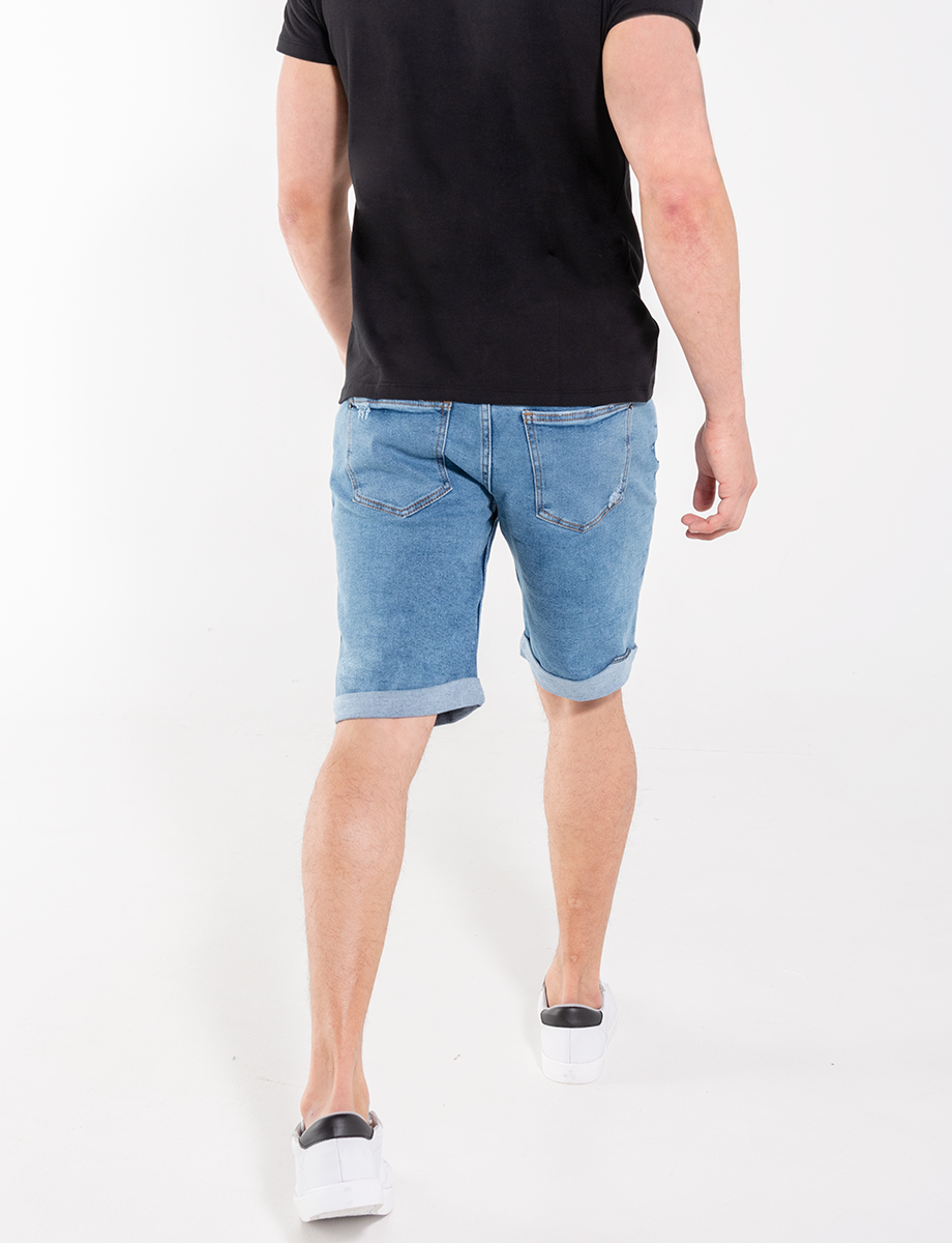 Bermuda denim con doblez