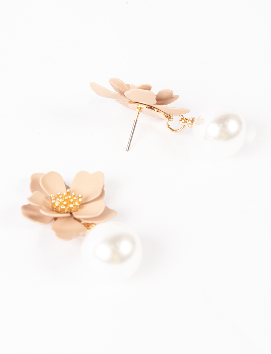 Aretes dorado rosa con perla