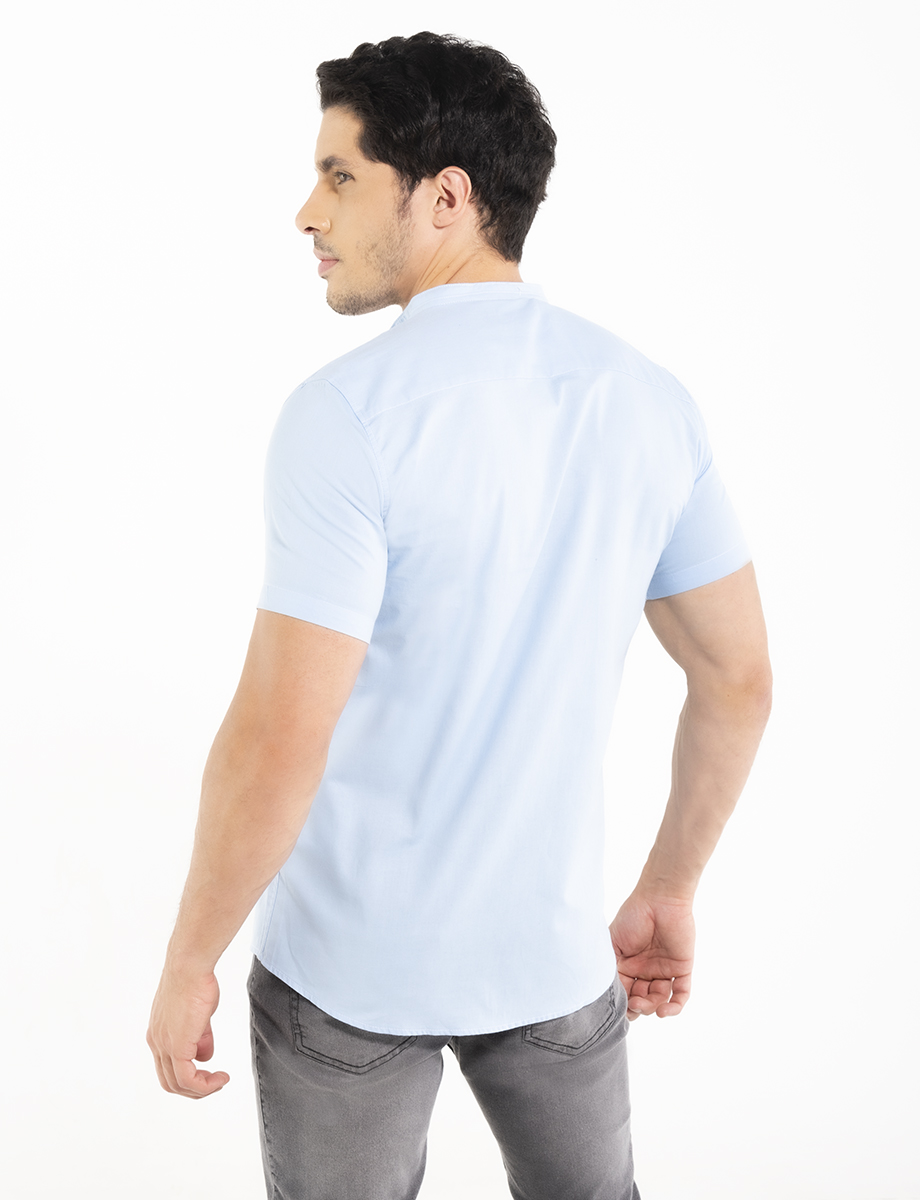 Camisa celeste manga corta