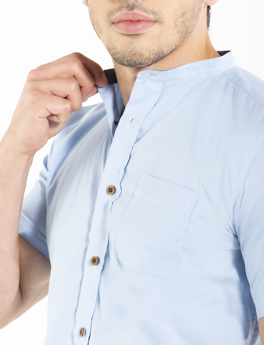 Camisa celeste manga corta