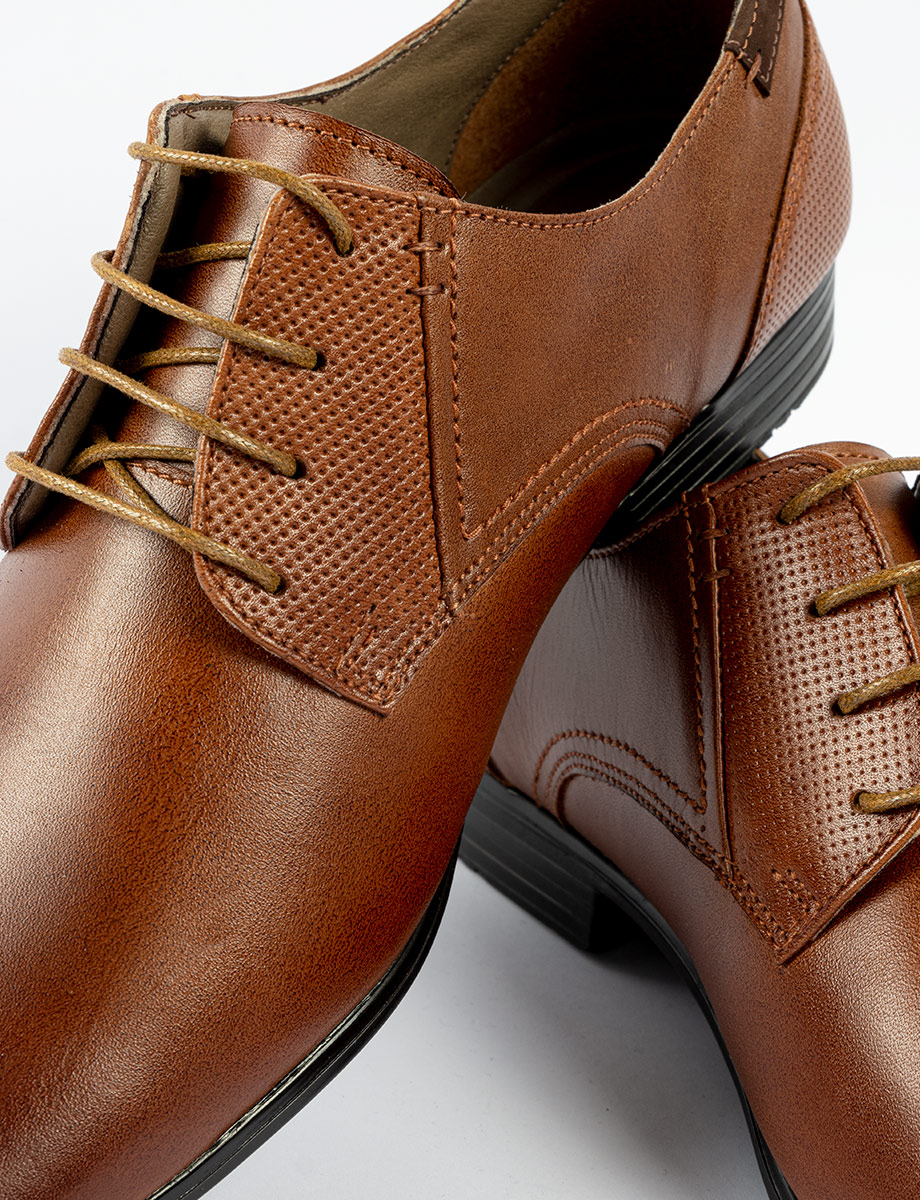 Zapato Formal Derby café claro
