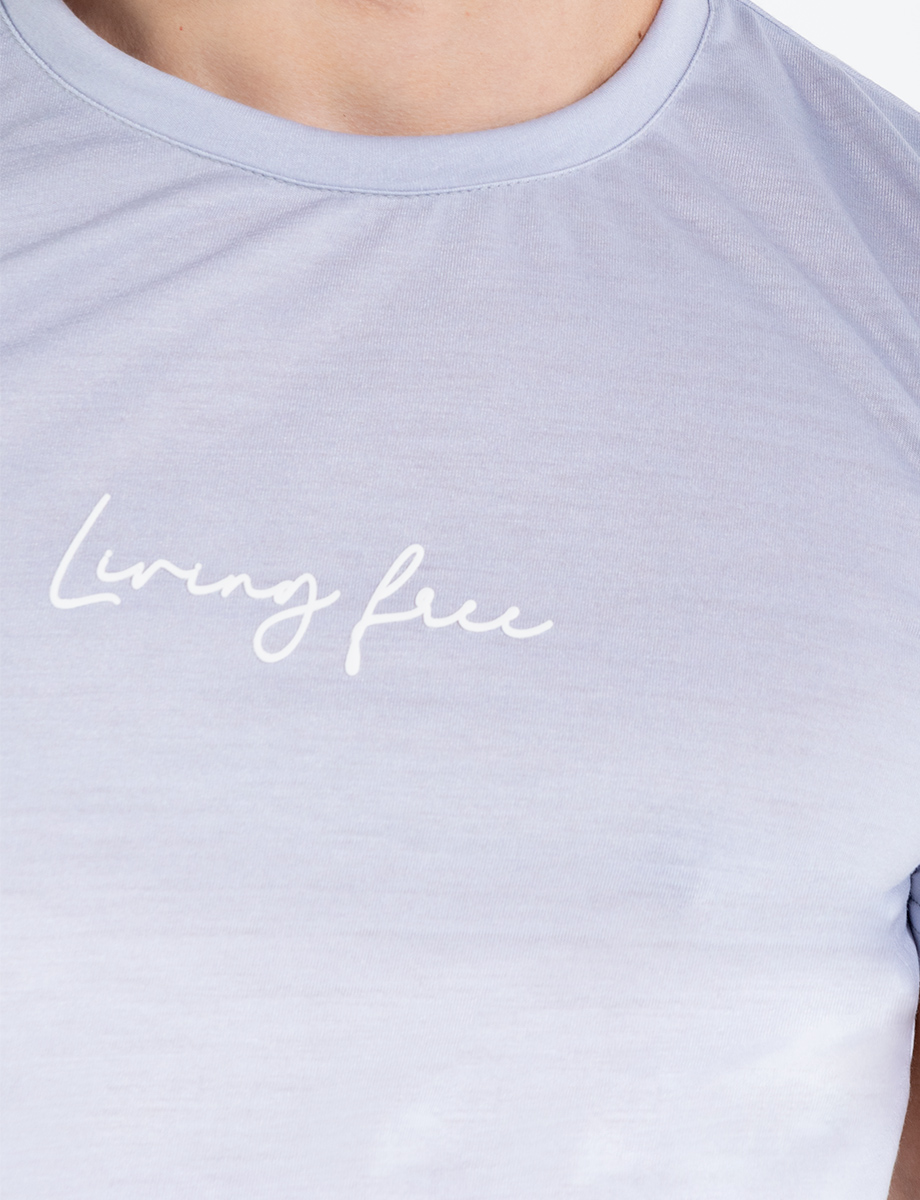 Camiseta Living Free con degradado