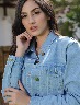Chaqueta denim llana deshilado