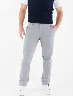 Pantalón chino gris claro