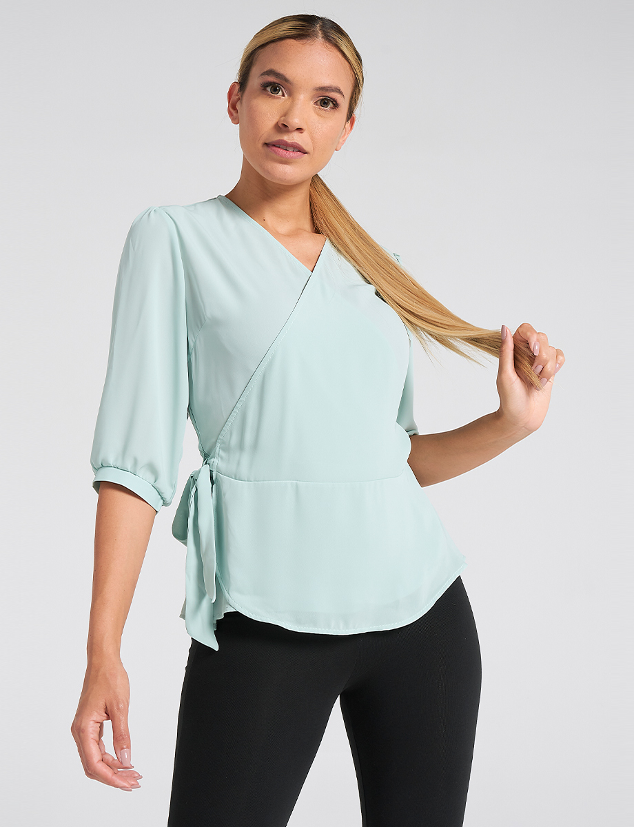 Blusa clásica manga 3/4 verde menta