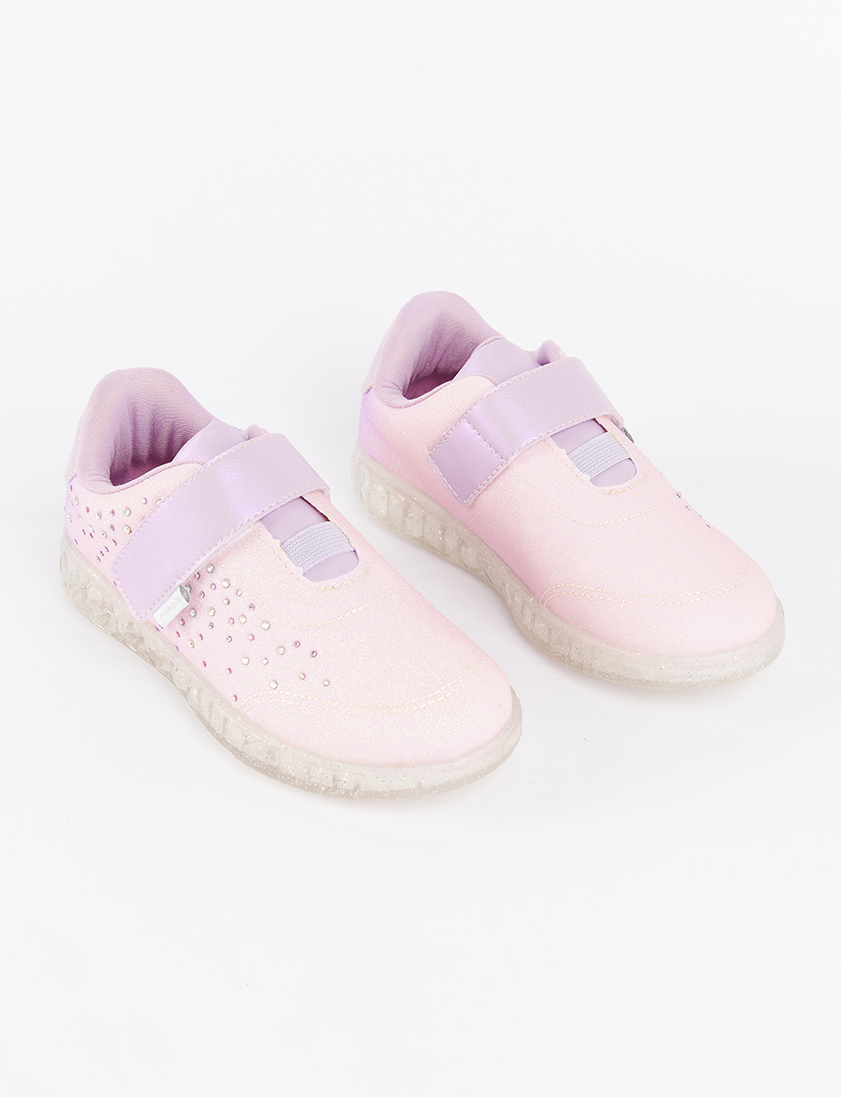 Sneaker Lavanda con brillos