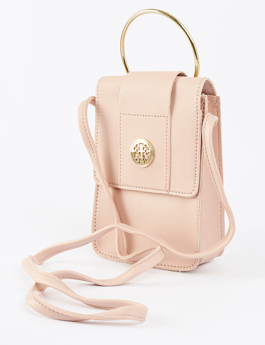 Cartera Rosada con Aplique Dorado