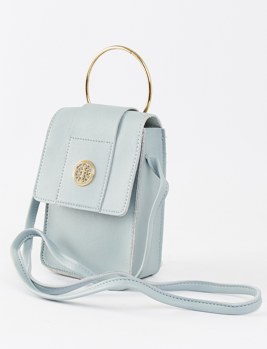 Cartera Celeste con Aplique Dorado
