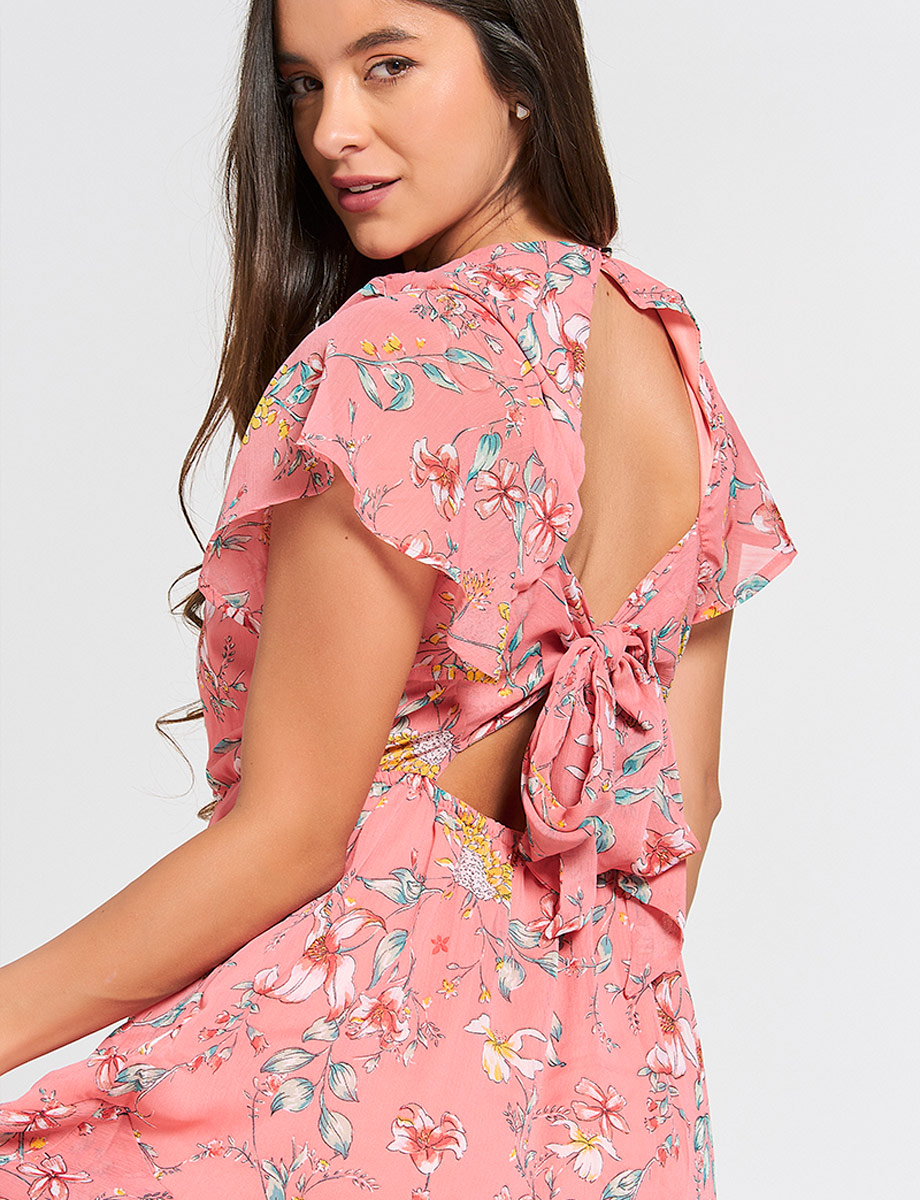 Vestido de Flores Coral con Vuelos