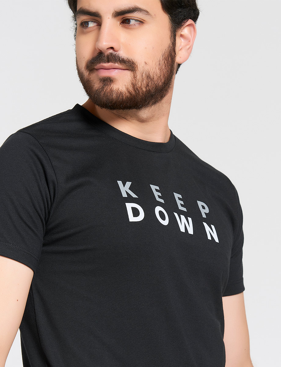 Camiseta Keep Down Negro