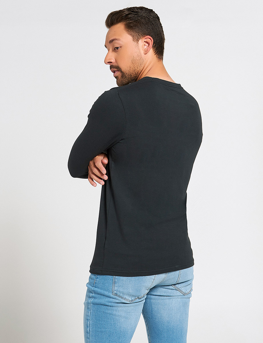 Buzo Básico Cuello Henley 3 Botones