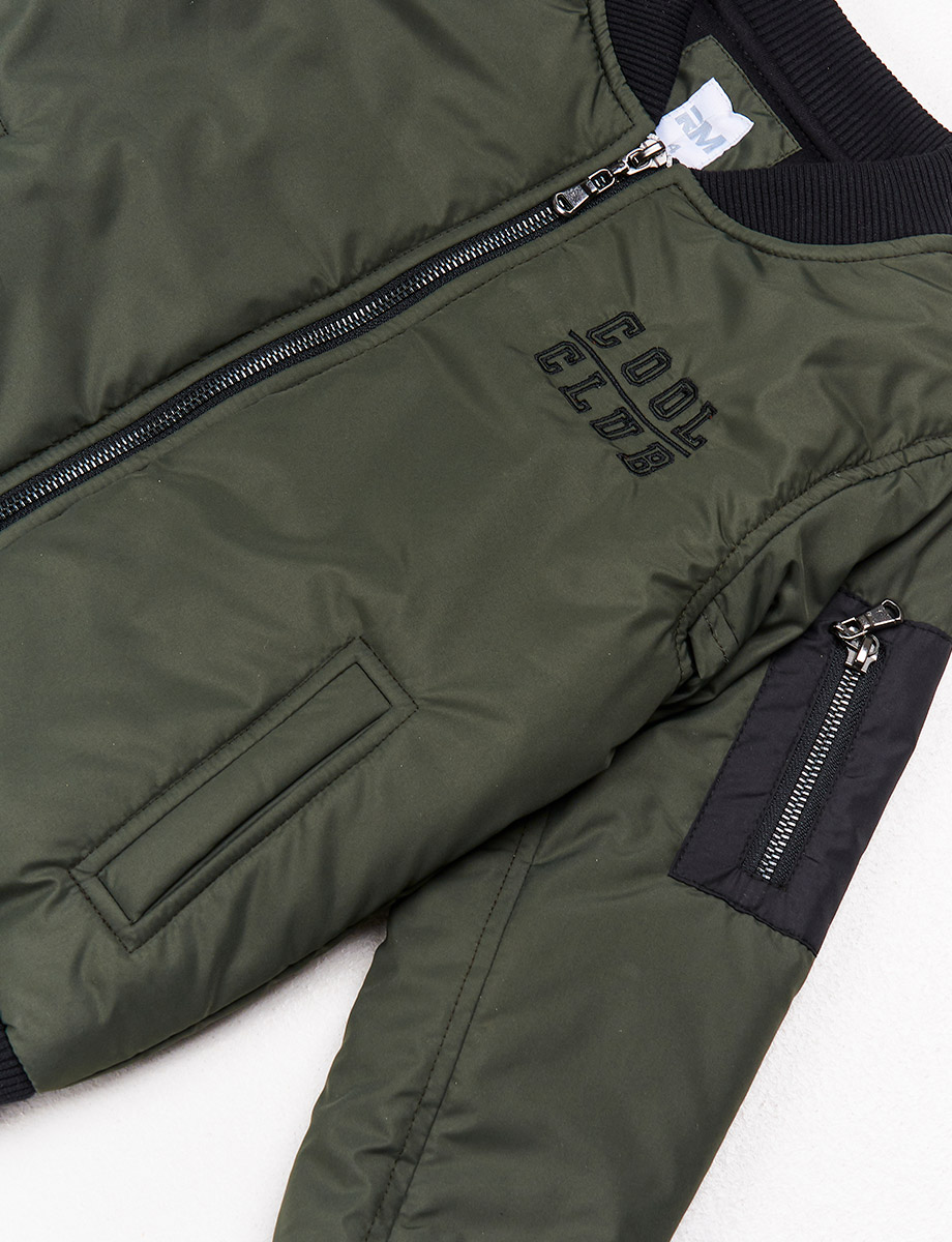 Chaqueta pre Cool Club Verde Militar
