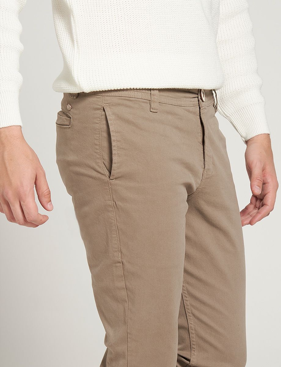 Pantalón Casual Basta Recta Abano