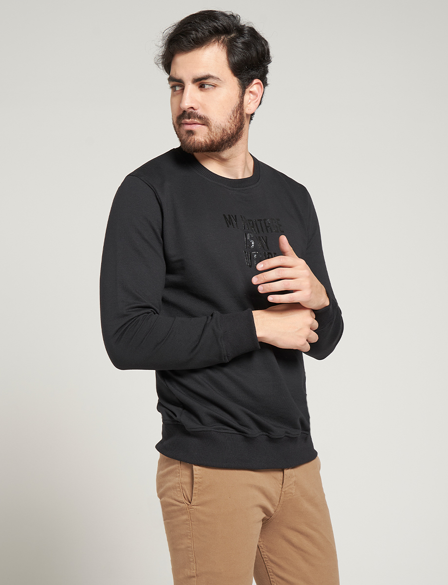 Buzo Estampado Letras Negro