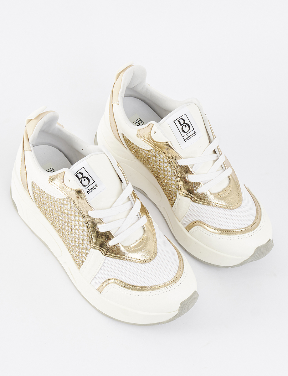 Sneaker Combinado Blanco/Dorado Bebece
