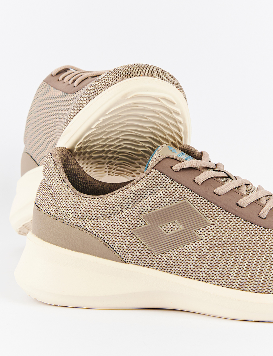 Sneaker Café Lotto