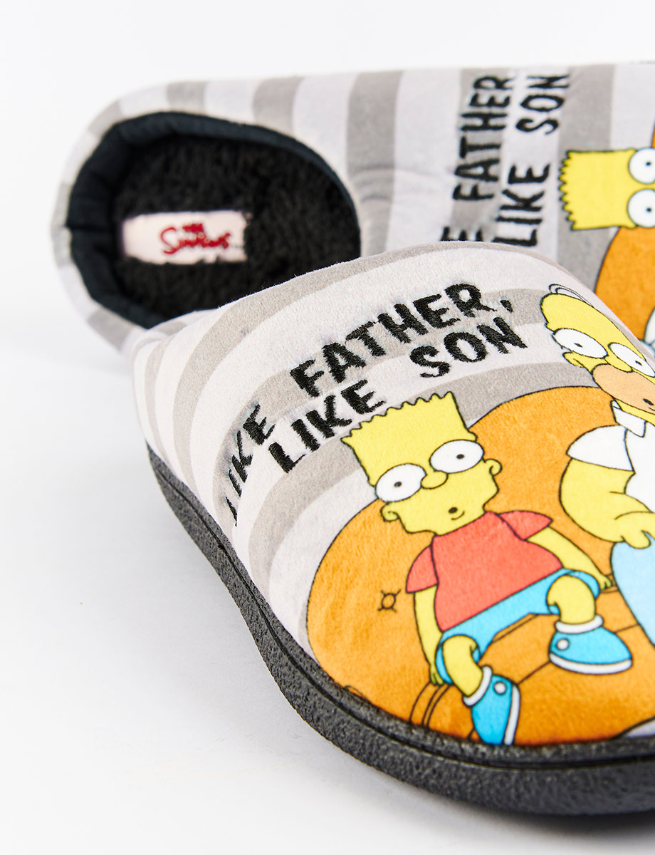 Pantufla a rayas Los Simpson