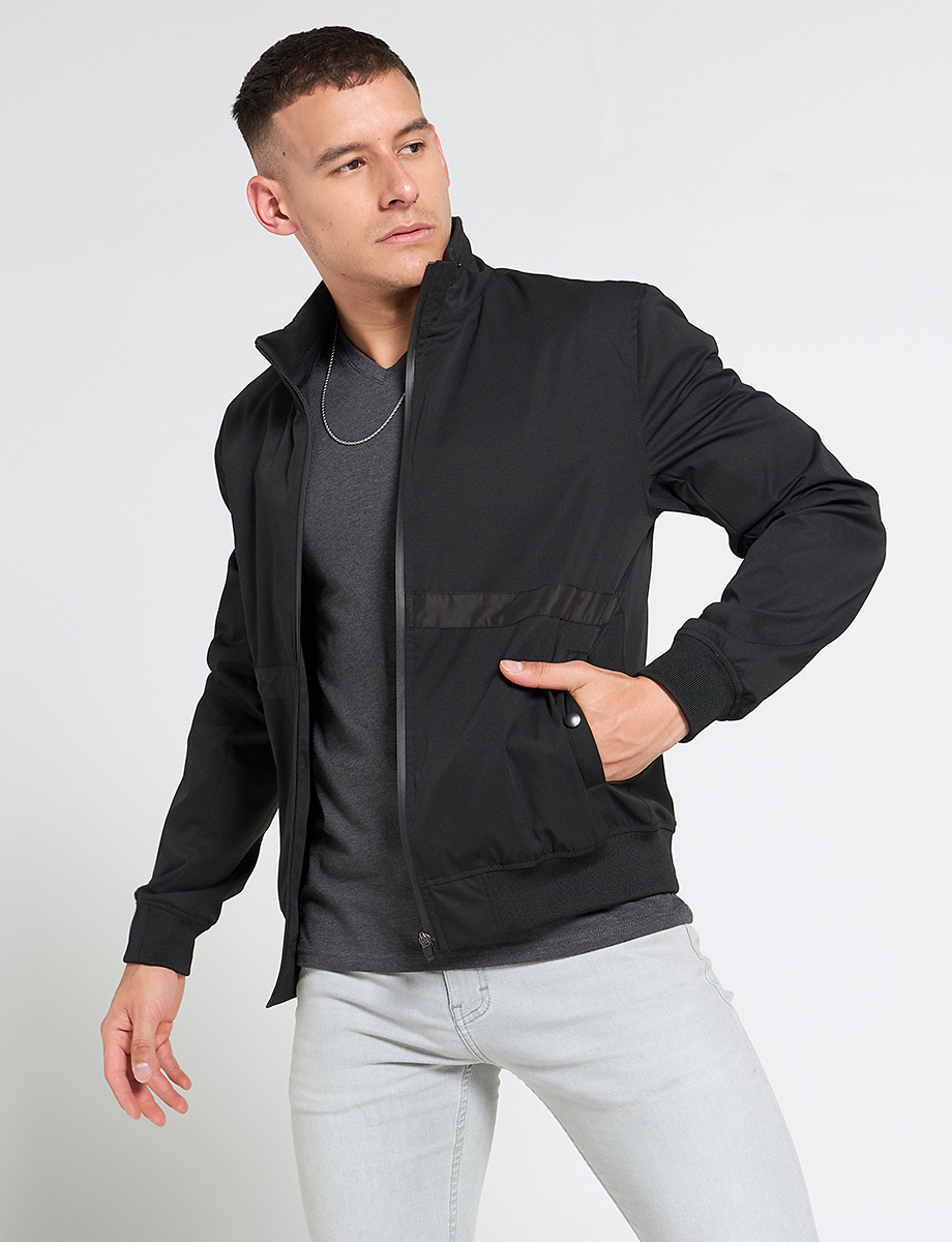 Chaqueta Nylon Cuello Alto