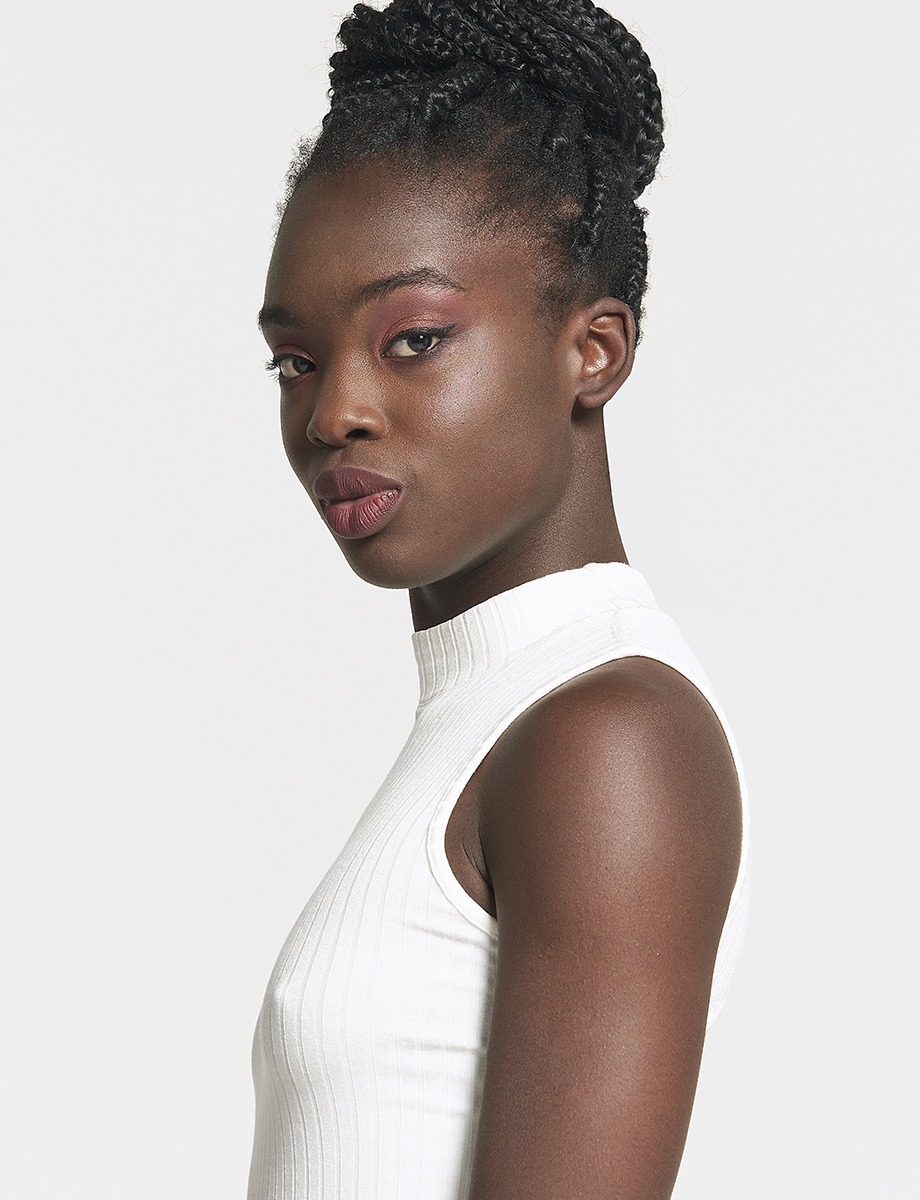Top Cuello Alto Blanco