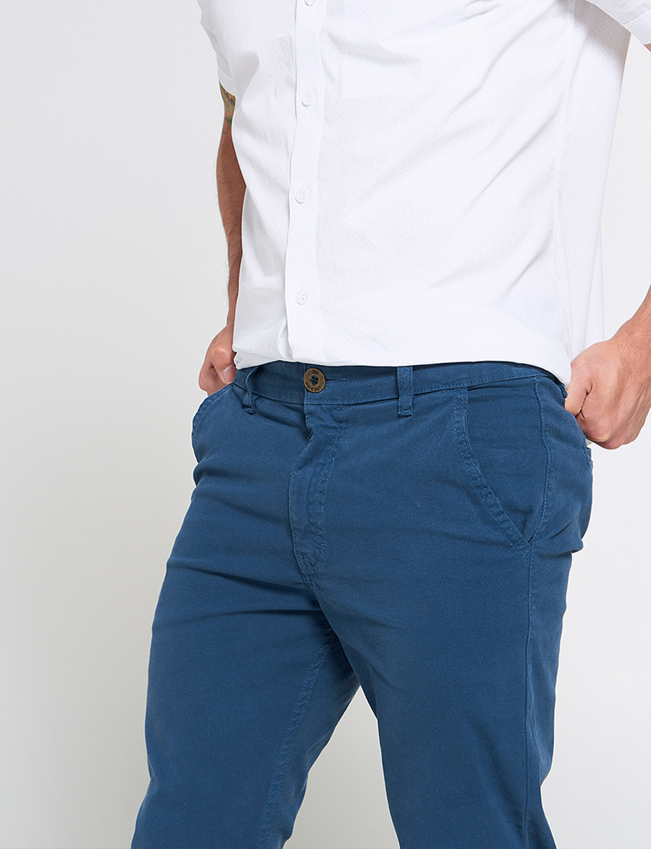 Pantalón Chino Regular Azul Medio
