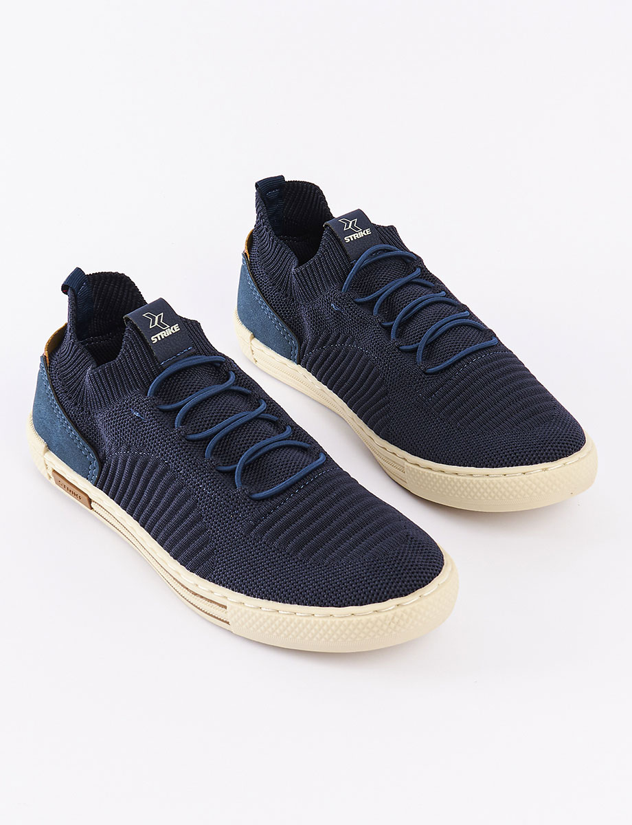 Sneaker Slip On Azul marino | Strike