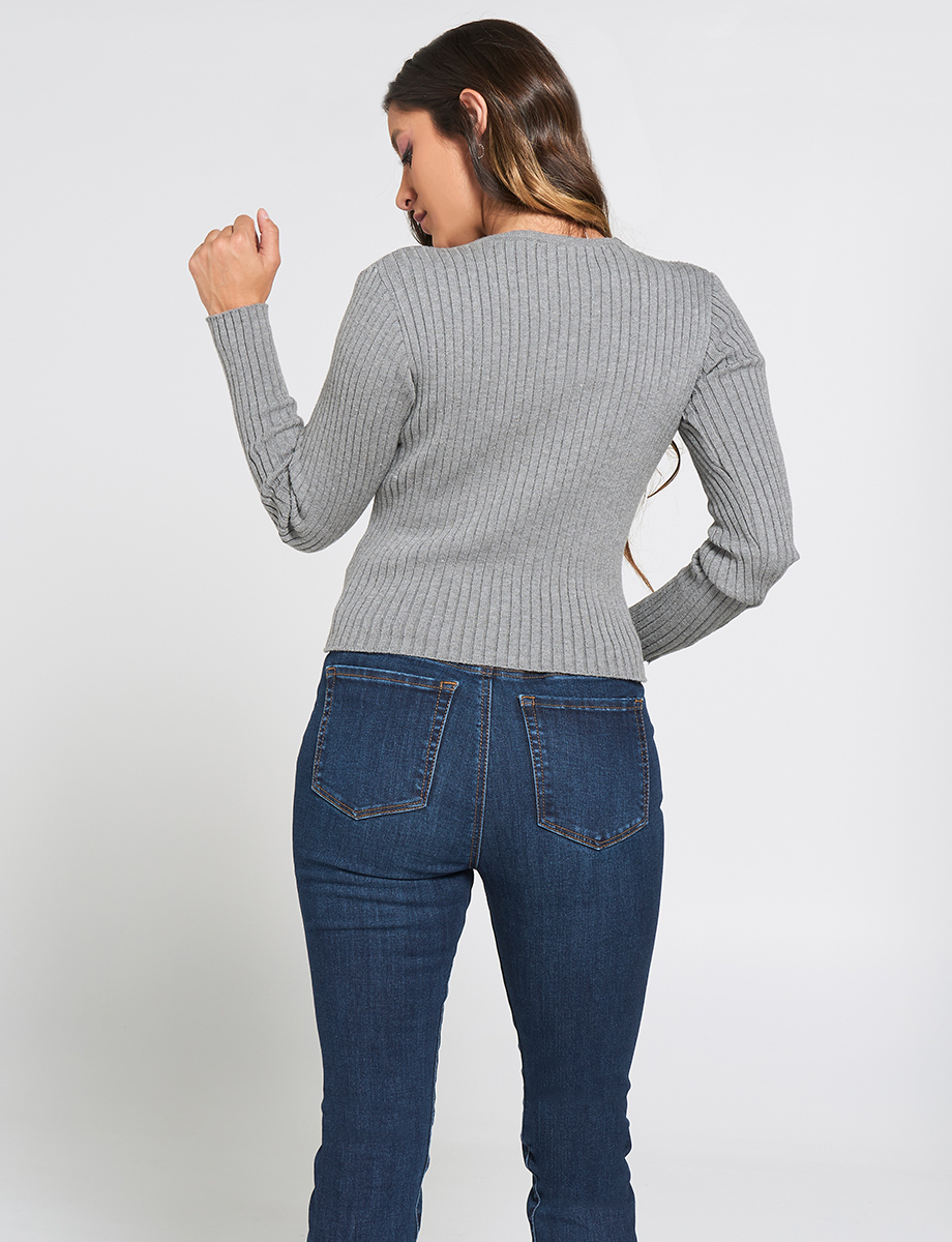 Sweater Corto Escote en V