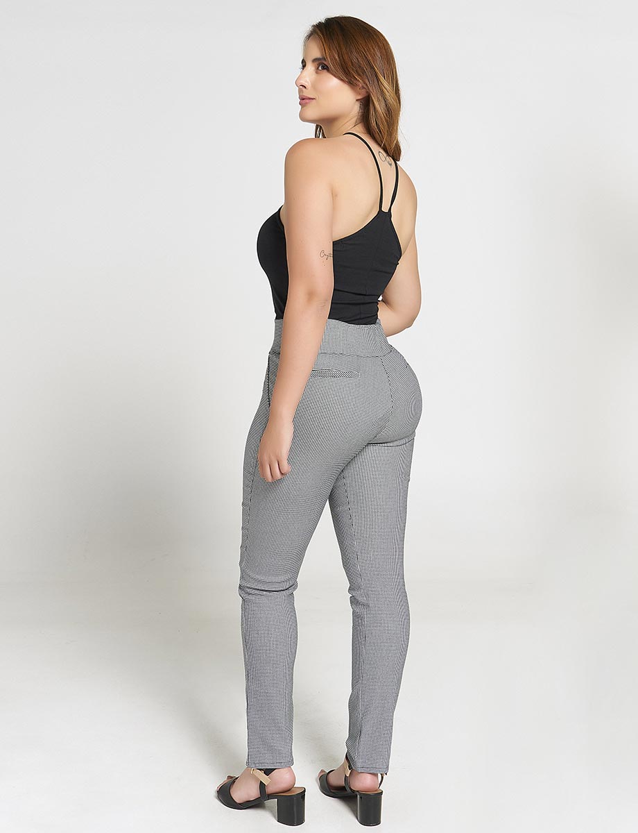 Legging a Cuadros con Bolsillos
