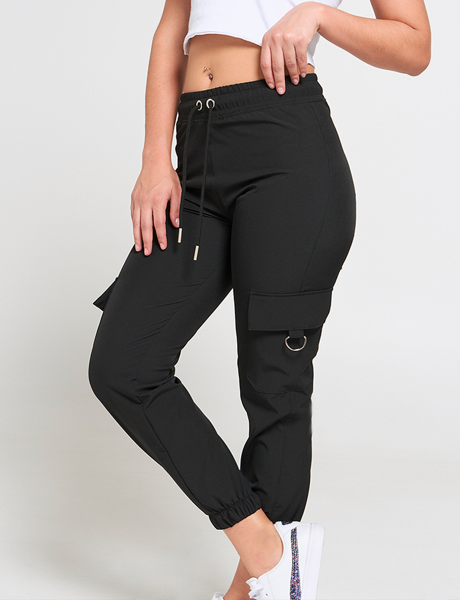 Jogger con Bolsillos Cargo Negro