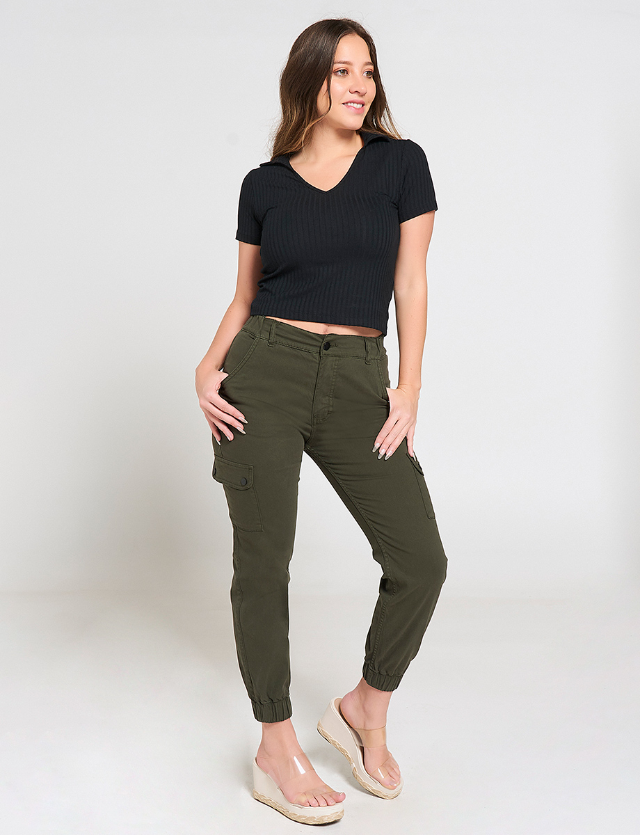 Jogger Cargo con Cadena