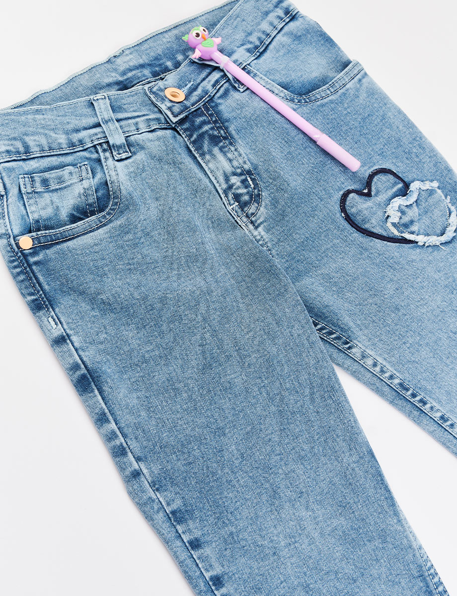Jean Bordado Corazones + Accesorio