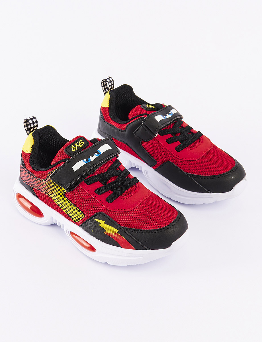 Sneaker con Cordones y Velcro | Exs