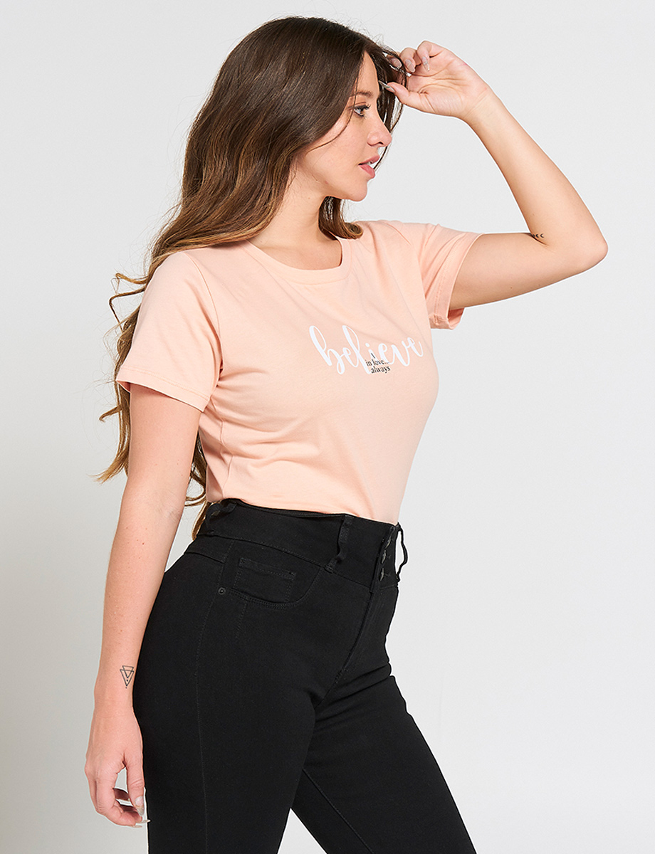 Camiseta Rosado claro Believe