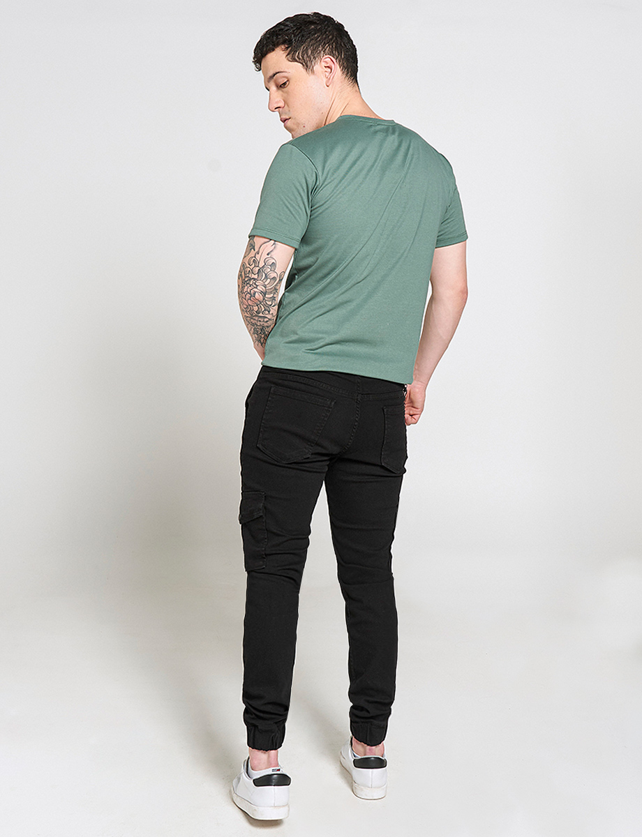 Jogger Bolsillos Cargo con Cadena
