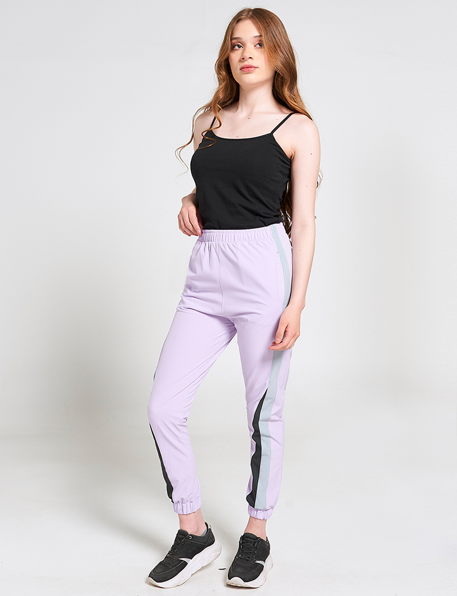 Pantalón Rompevientos Lila