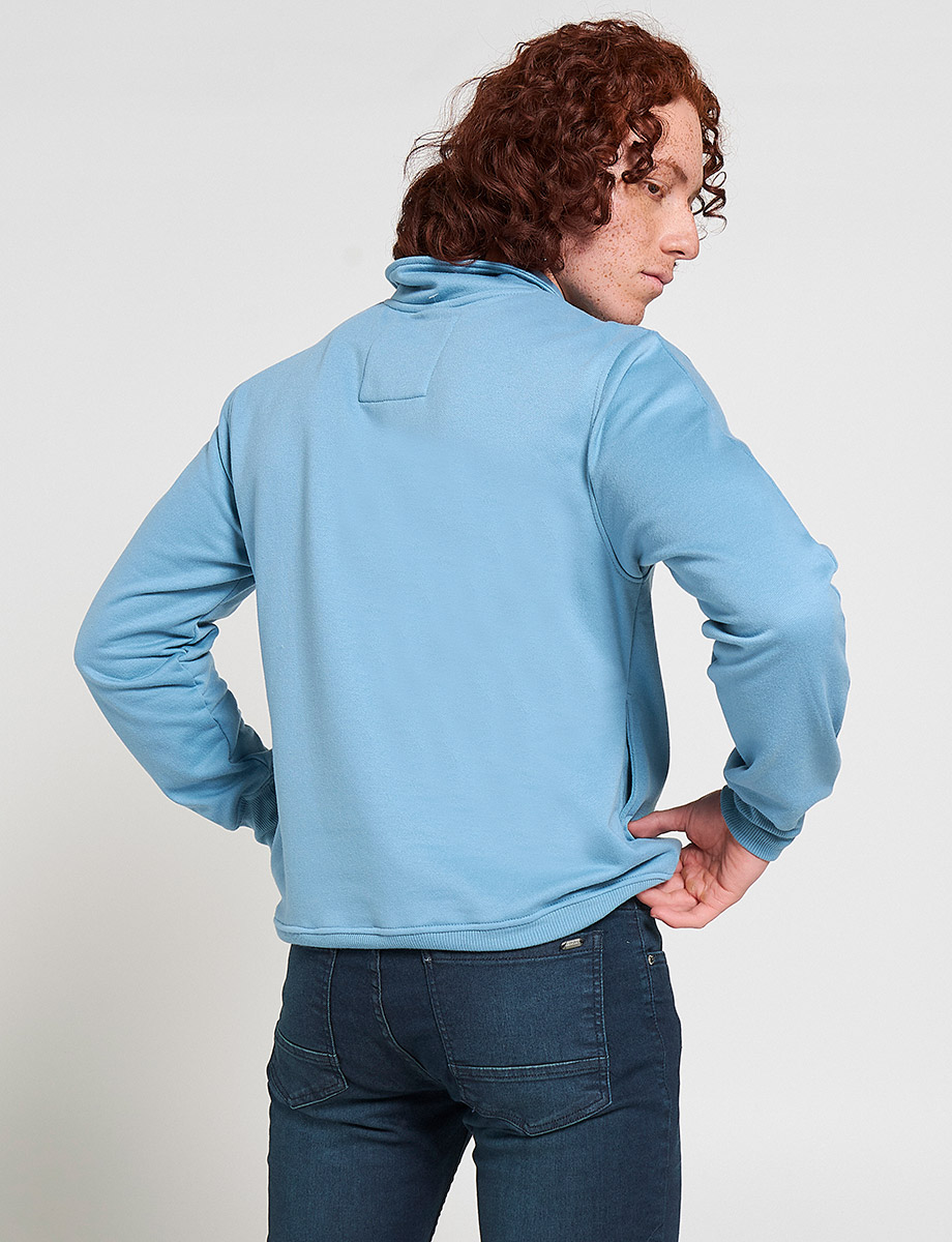 Buzo Cuello Alto Celeste